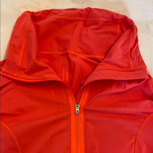Lululemon Jacket - Picture 2 of 8